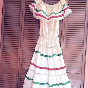 Vintage Mexican Wedding Dress Lace Ethnic Boho